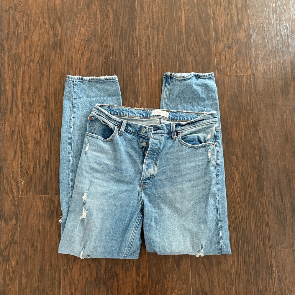 Abercrombie & Fitch The Dad High Rise